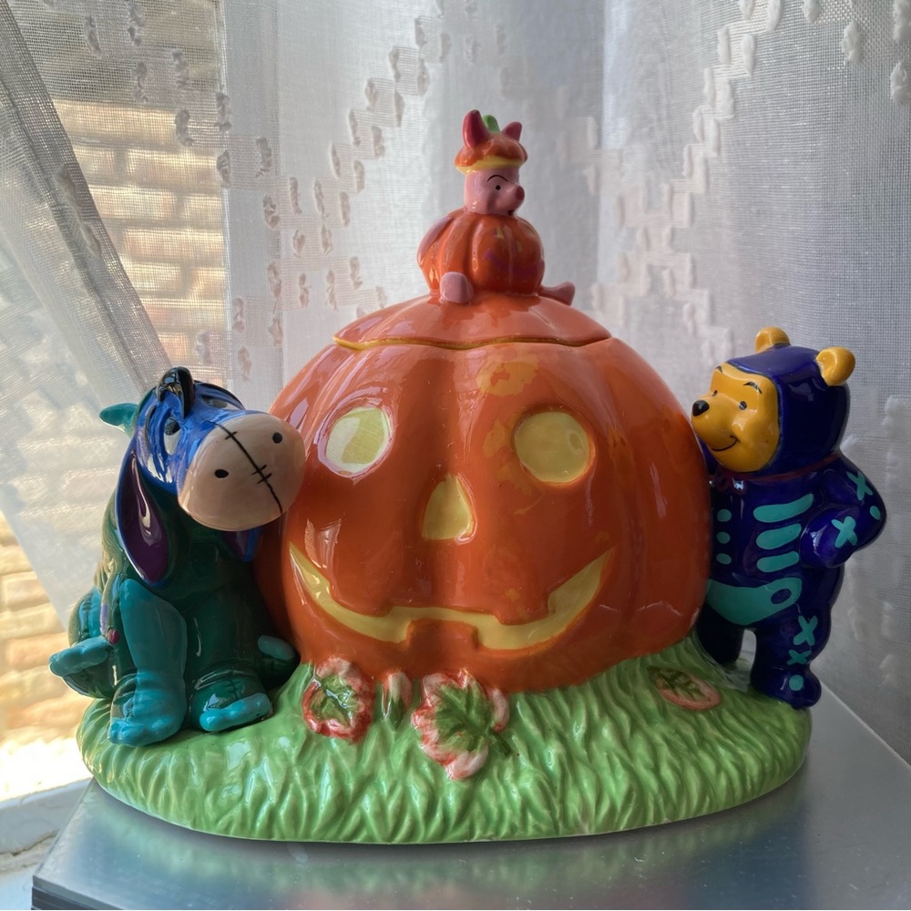 Vintage 1998 DISNEY STORE Halloween Cookie Jar Pooh Piglet Eeyore in Costumes